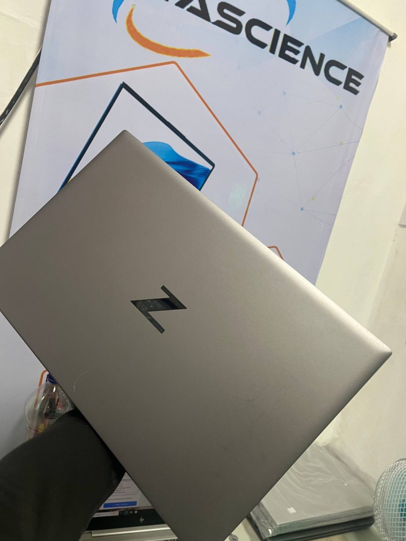 HP ZBook Firefly G8 Core i7 – 11th Gen